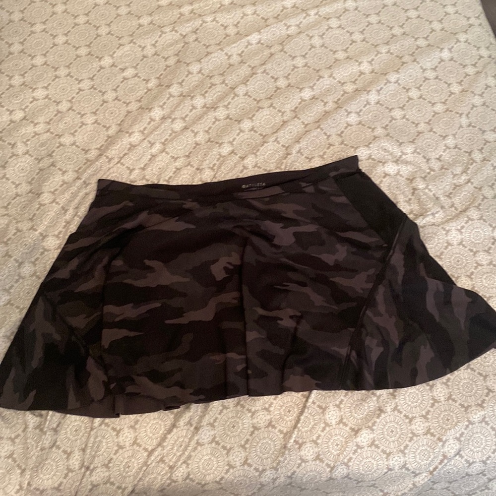 large athleta match point skirt